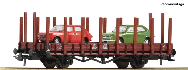 Flat car loaded with Polski Fiat 127 cars<br /><a href='images/pictures/Roco/Roco-76764.jpg' target='_blank'>Full size image</a>
